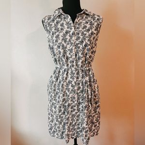 Tommy Hilfiger White floral dress w/pockets
